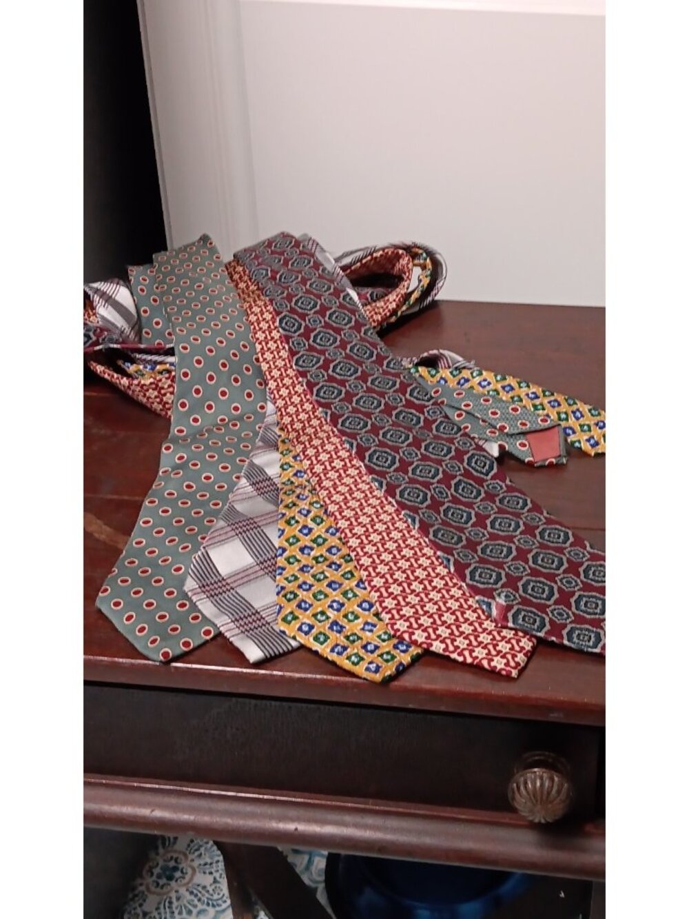 Lot of 5 Men's Silk Ties Henry Grethel, Geoffrey Beene, Banana Republic Multico…